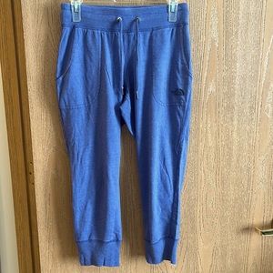 North Face 3/4 Cropped Joggers Size M